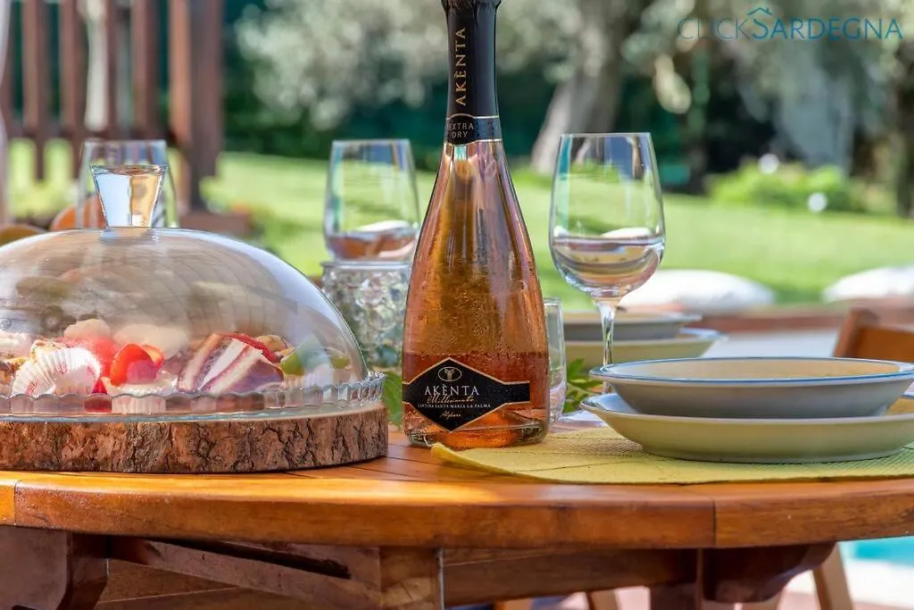 Clicksardegna Villa Angelica Con Piscina E Giardino Alghero Italy